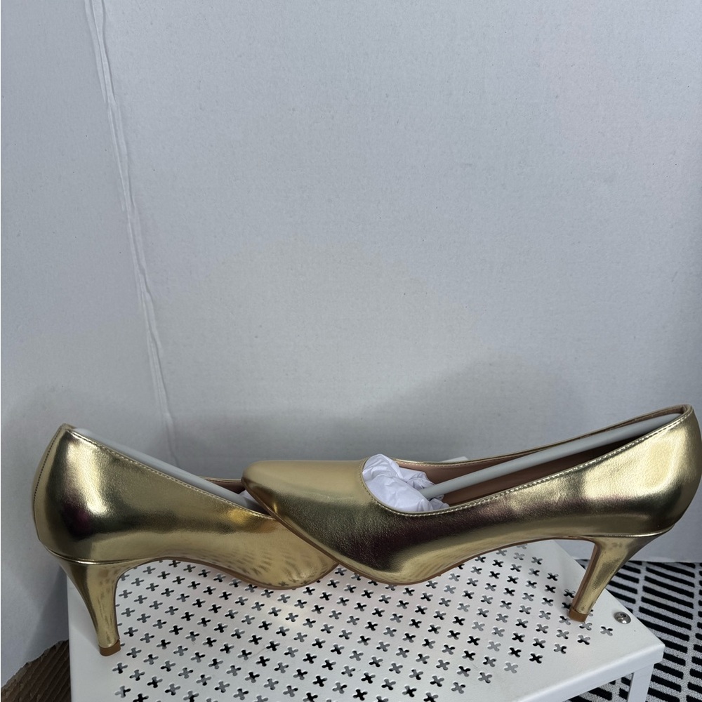 Gen Shuo Gold Women’s Classic 3.5 Inch Heel Pointed-Toe Pumps Size 7